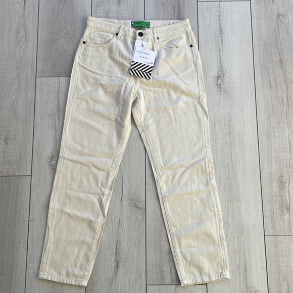 Denim - 13. NWT Sandrine Rose Jeans- D142 Alpes